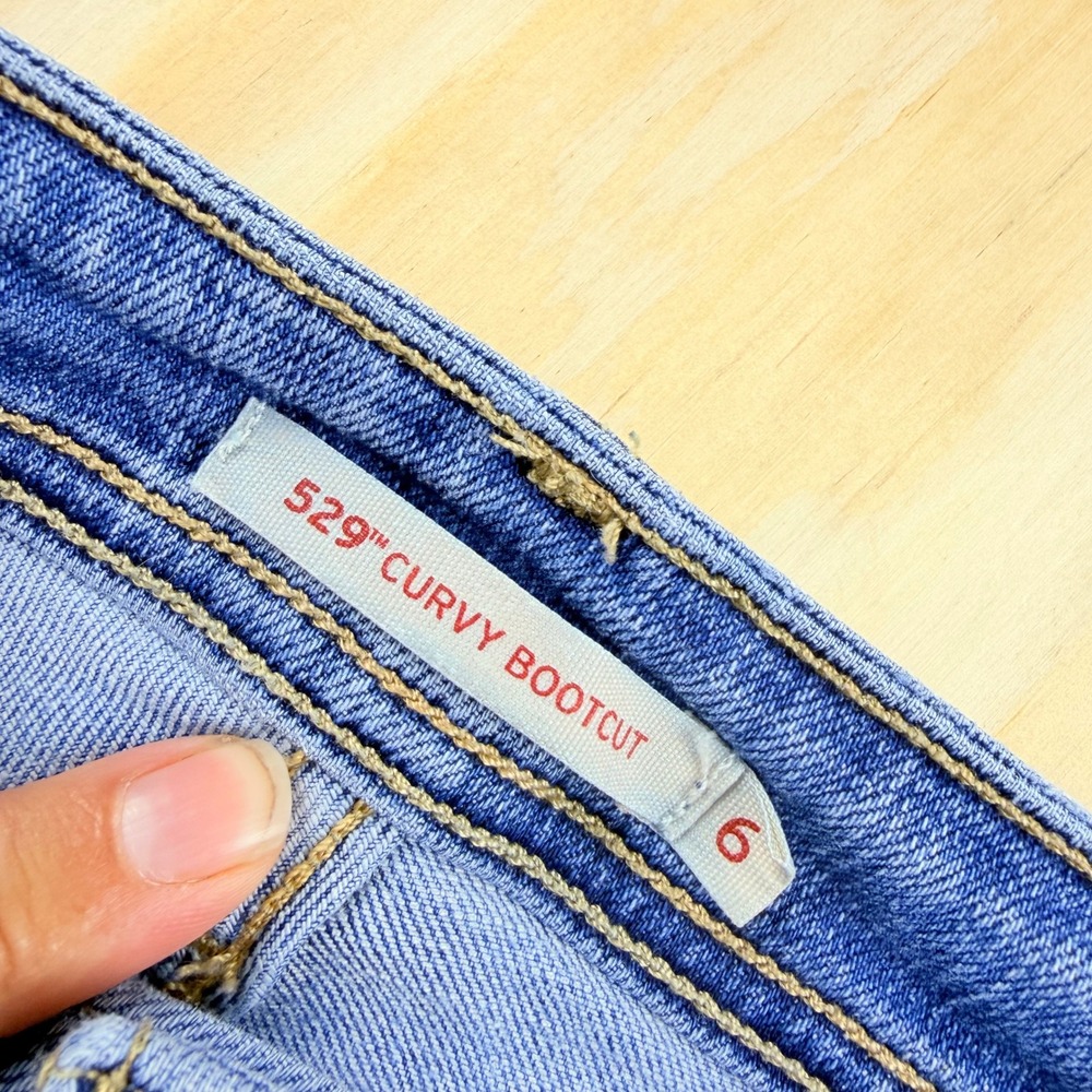Levis 529 Curvy Bootcut Jeans Womens 6M Medium Wash Denim Blue Pants - Picture 6 of 8